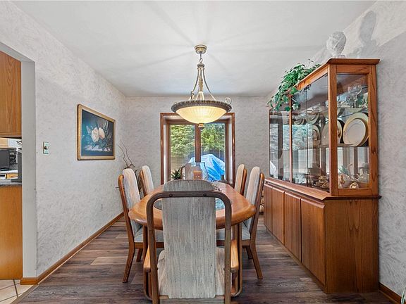5th image of 4874 Leona Dr