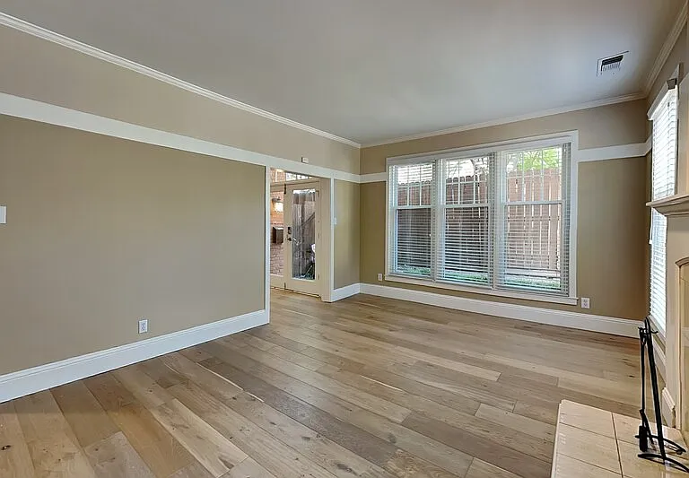 3420 Binkley Ave — Photo 3