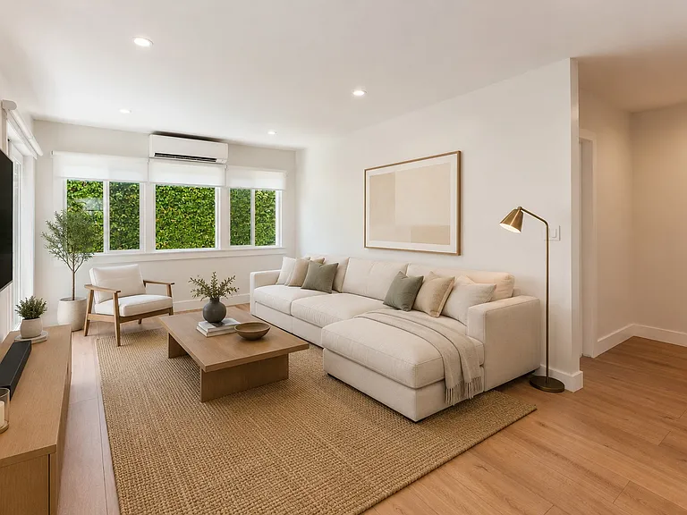 1133 Harrison Ave — Photo 3