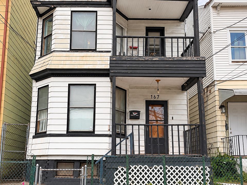 1st image of 167 Pearl St Floor 2