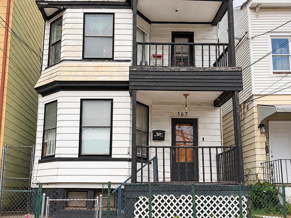 167 Pearl St #2