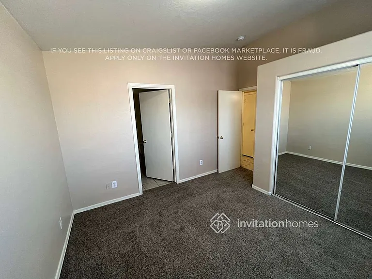 5703 N 67th Dr — Photo 5