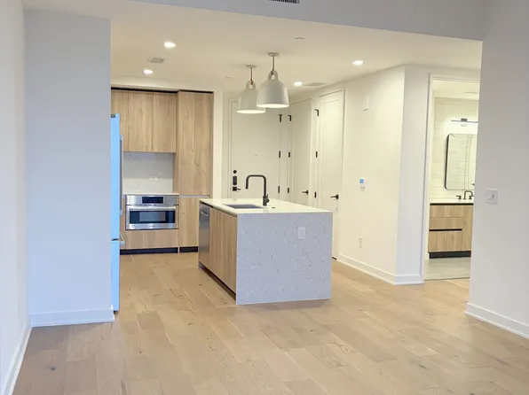 84 East Ave, Austin, TX