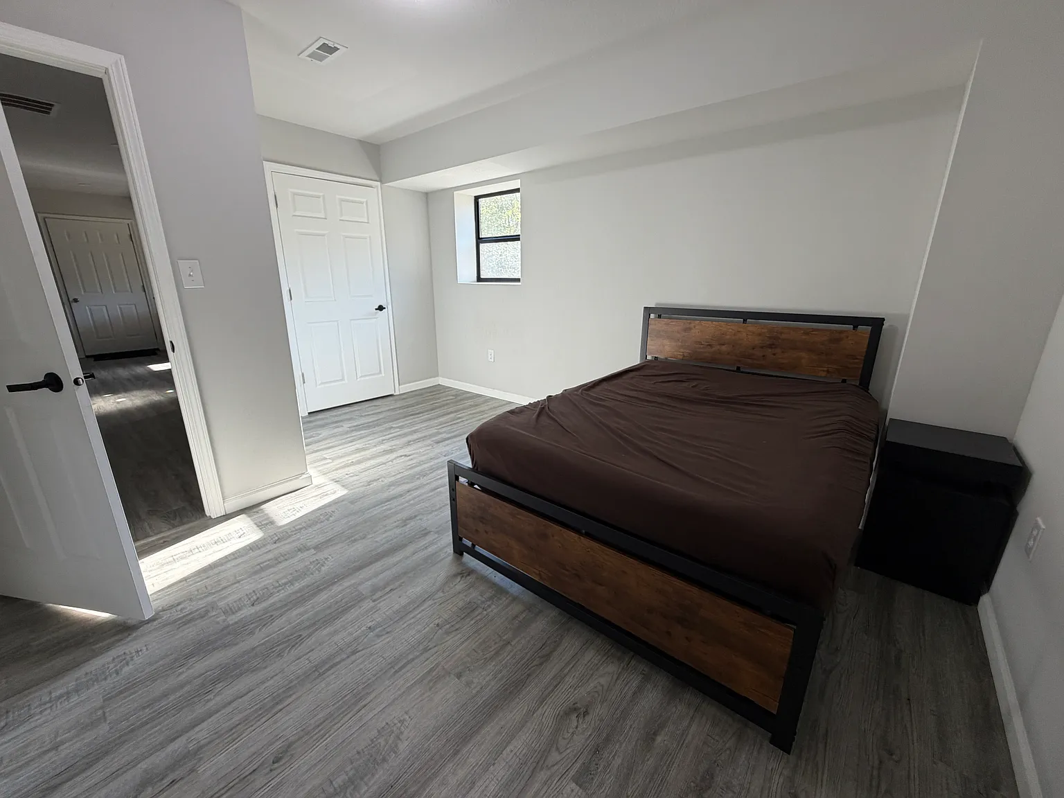 4 bed, 2132 sqft, $700 — Photo 3