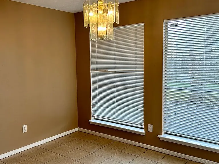 18315 Willow Moss Dr — Photo 4