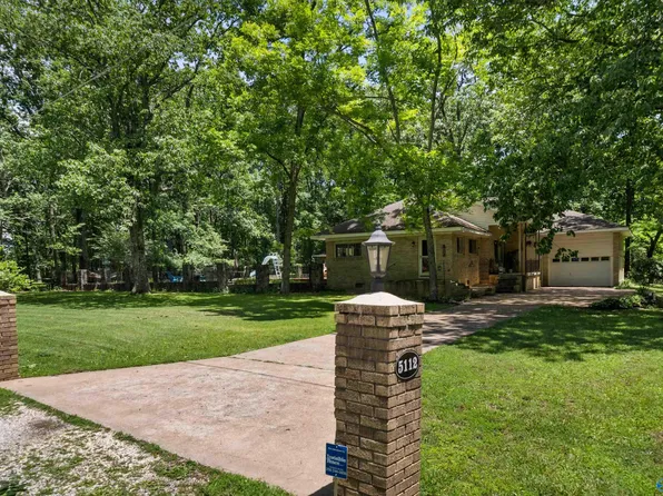 5112 Riverview Dr SE, Huntsville, AL 35803
