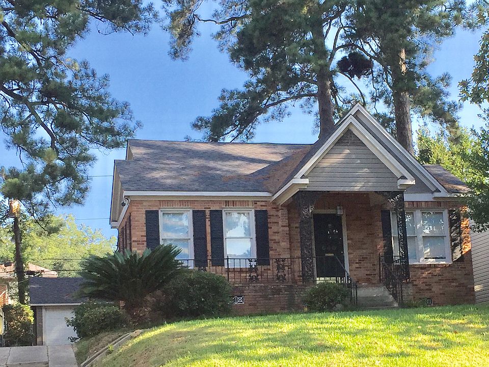 1st image of 640 McCormick St