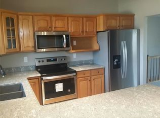 300 Pheasant Ave, Marion, IA 52302