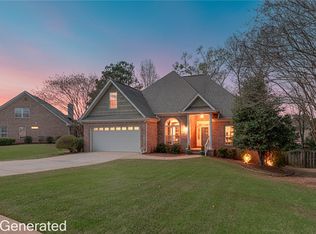 123 Solamere Ln, Auburn, AL 36832