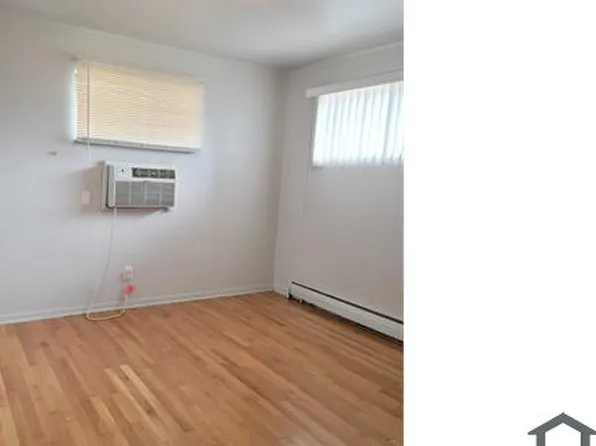 10960 Balfour Rd APT 12, Detroit, MI 48224