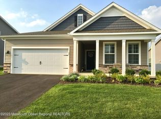 95 Raccoon Ln, Barnegat, NJ 08005