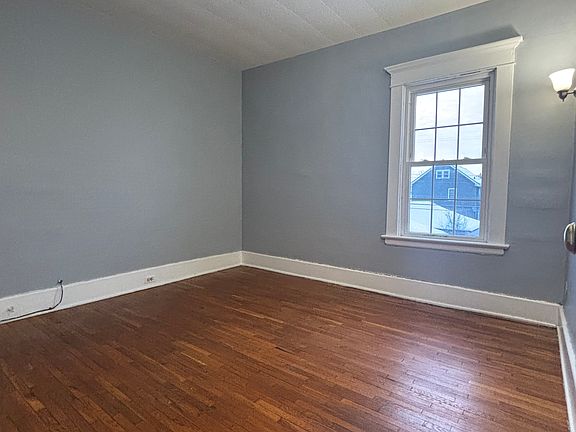 3rd image of 43 Lovering Ave