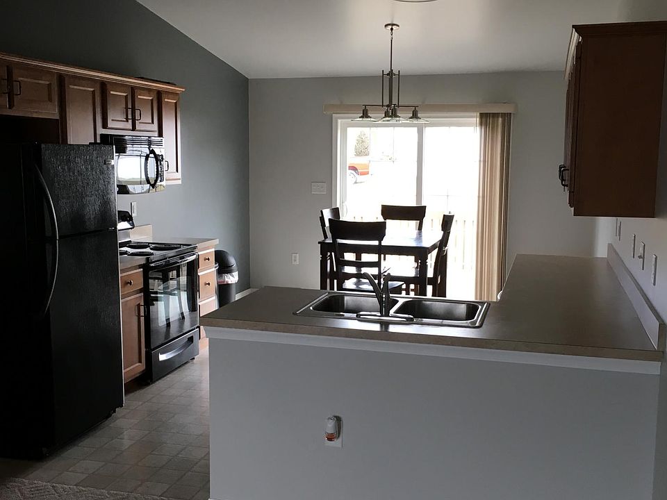 2nd image of 310 Swatara Creek Dr
