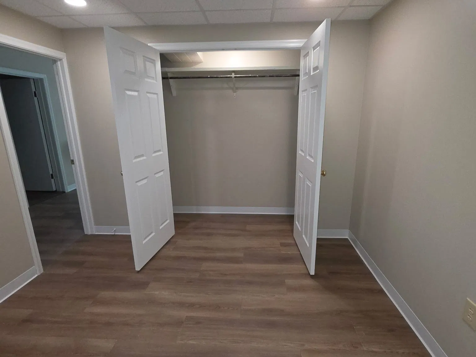 2 bed, $2,250 — Photo 2
