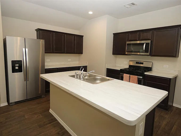 5430 Tindarey Bluff Trl — Photo 3