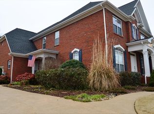 9411 Lazy Circles Dr, Ooltewah, TN 37363