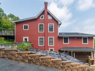 105 Jarmain Rd, Monroe, NY 10950