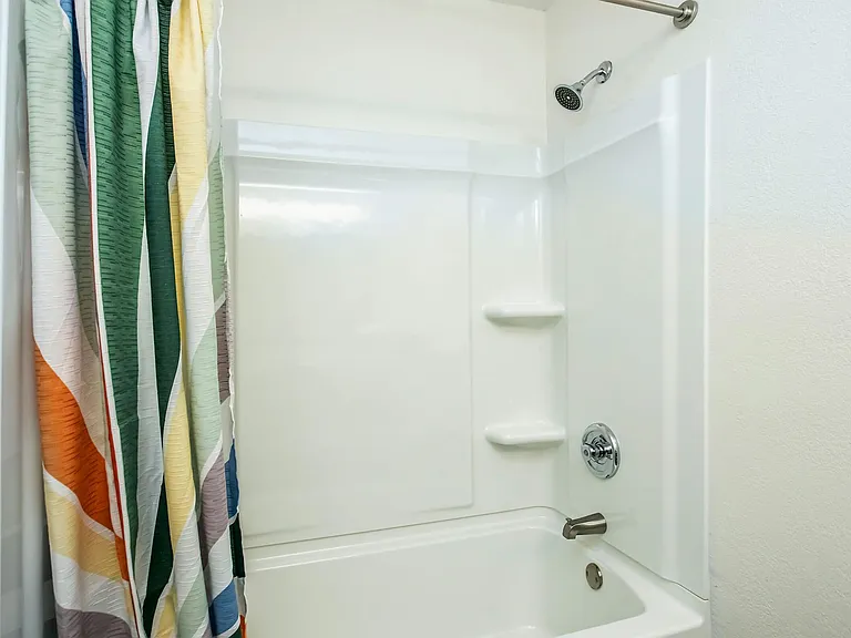 Vivo Living North Woods — Photo 24