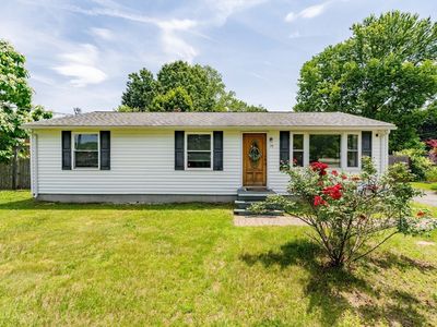 75 Puritan Rd, Springfield, MA, 01119