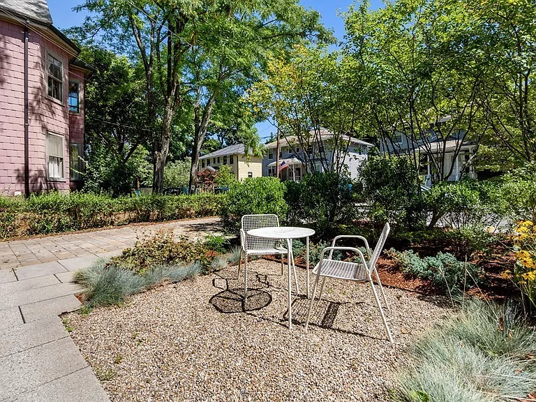 111 Chilton St — Photo 19