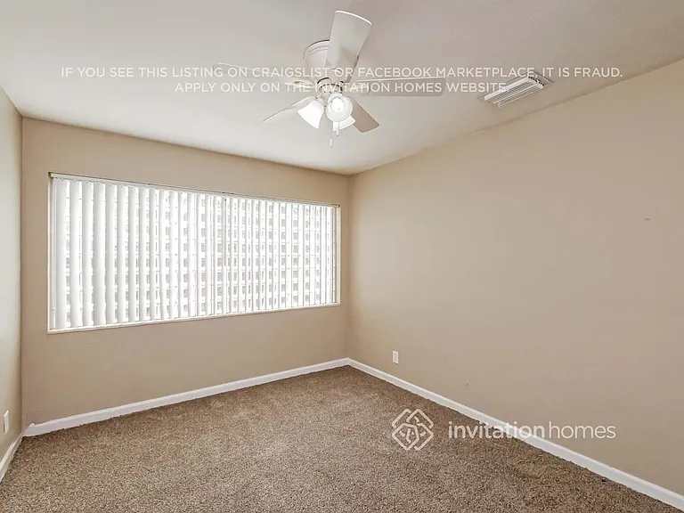 940 SE 5th St — Photo 12