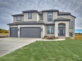 23824 W 59th Ter, Shawnee, KS 66226