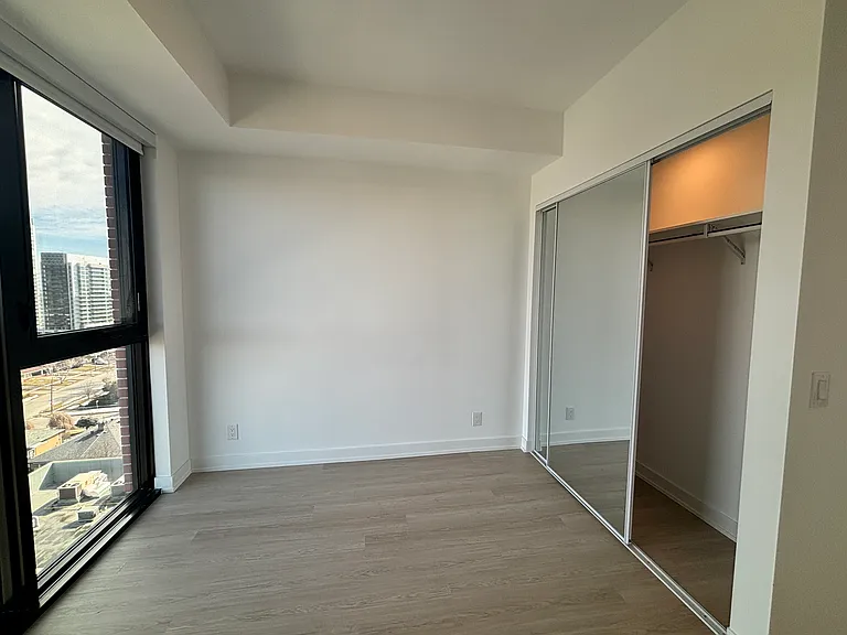699 Sheppard Ave E #601 — Photo 10