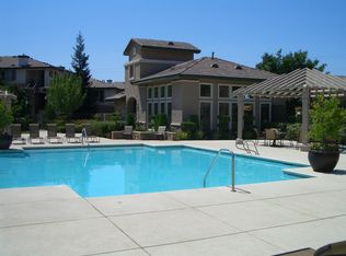 701 Gibson Dr APT 1027, Roseville, CA 95678