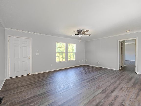 4th image of 1125 Clifft Rd