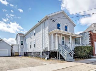 139 W 7th Ave, Oshkosh, WI 54902