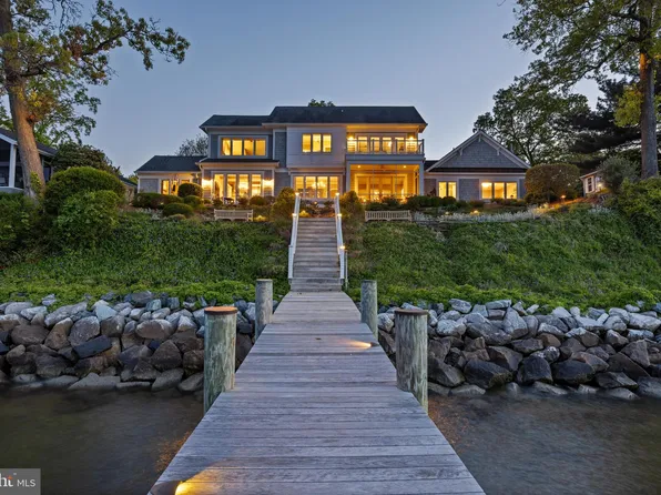 2512 Lyon Dr, Annapolis, MD 21403