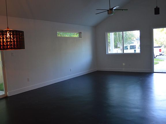 2nd image of 308 N 17th St #A