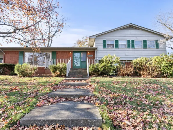 3401 Farmington Rd, Lexington, KY 40502