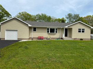 2325 Pond Rd, Ronkonkoma, NY 11779