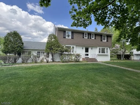 7 Fairhaven Dr, Parsippany-Troy Hills Twp., NJ 07950