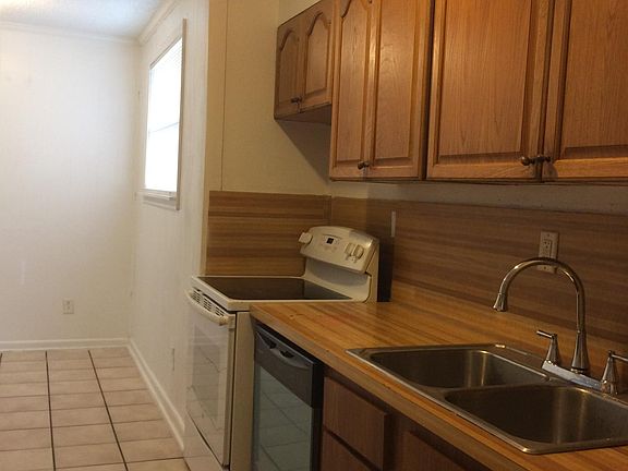 4th image of 10349 Elmhurst Dr
