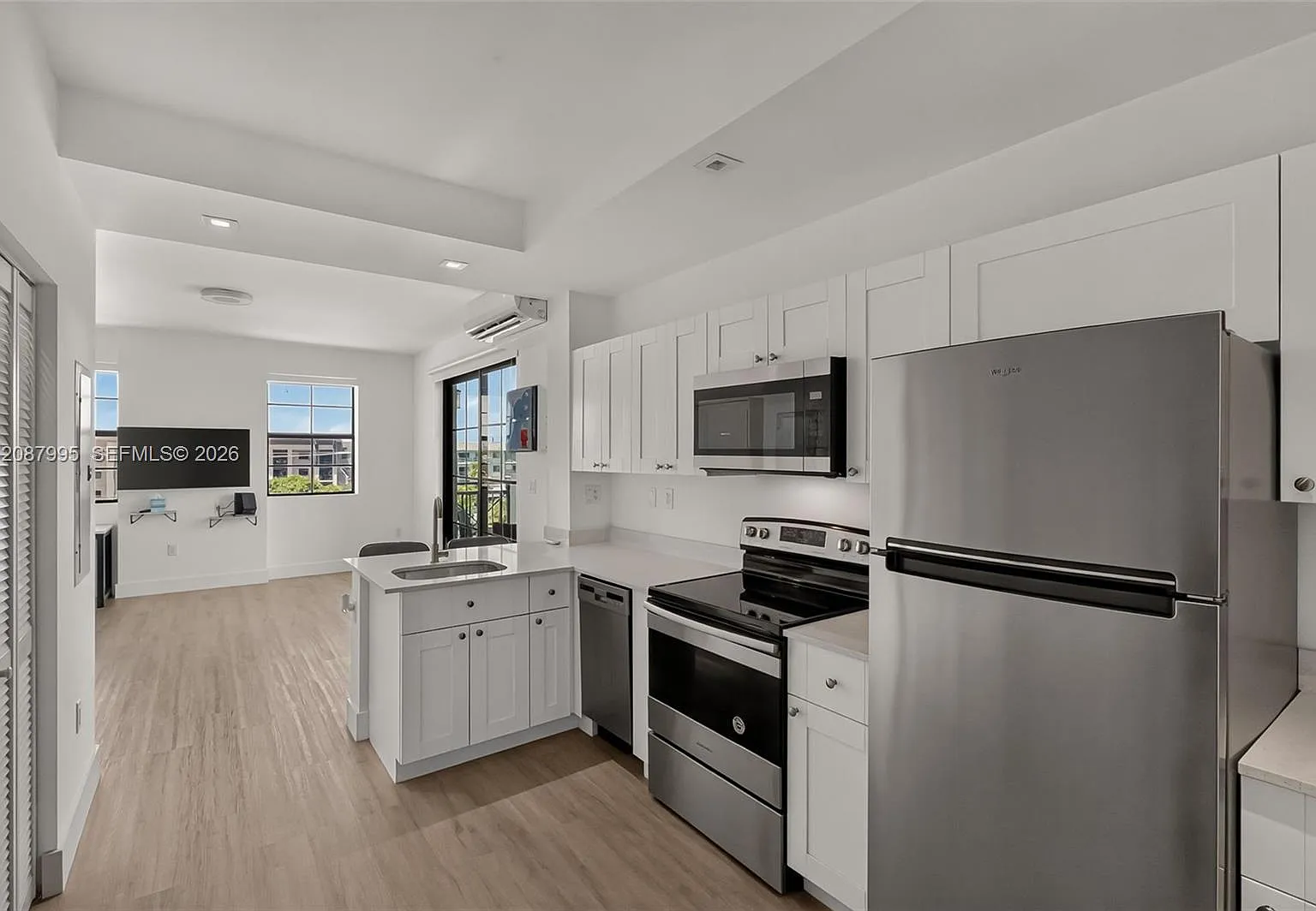 Main Street Lofts Condo — Photo 2