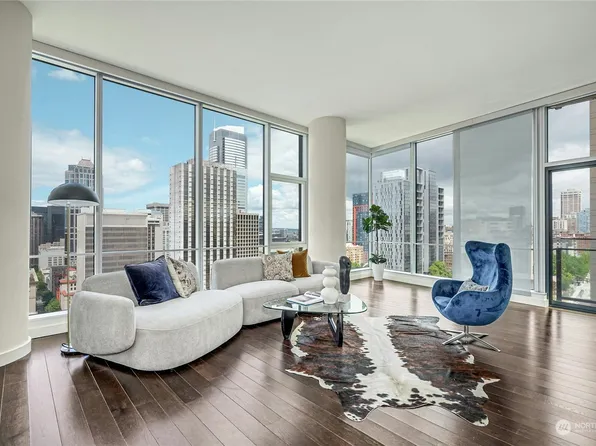 909 5th Avenue #2004, Seattle, WA 98164