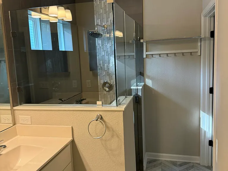 323 Holly Forest Dr — Photo 20