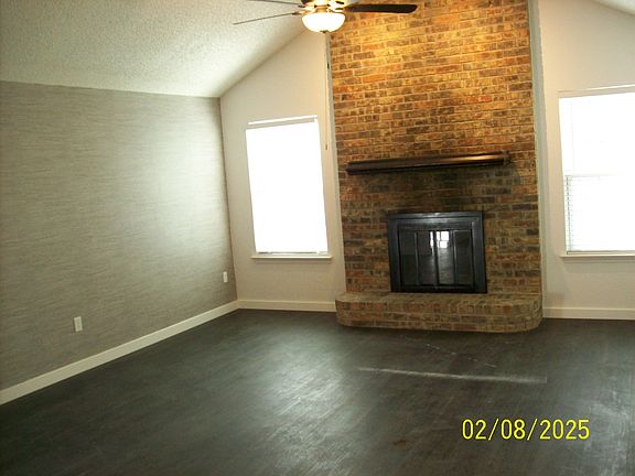 5th image of 1420 Palmnold Cir W