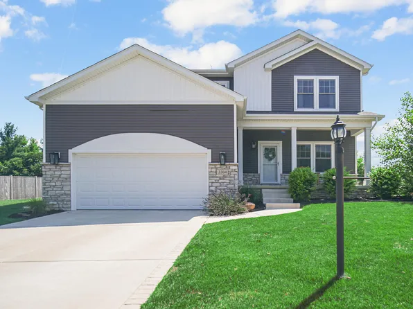 3304 Blue Grouse St, Valparaiso, IN 46383