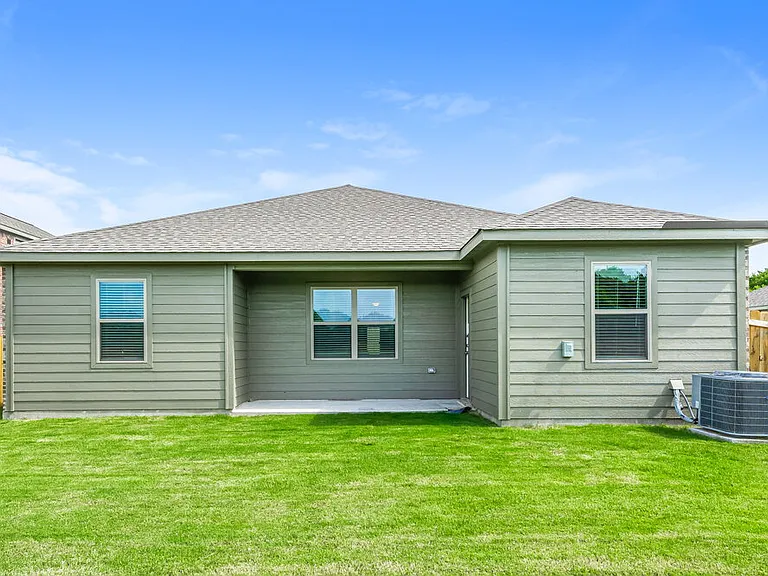 1403 Park Trails Blvd — Photo 16