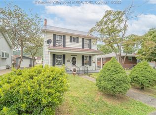 5407 Staunton Ave SE, Charleston, WV 25304
