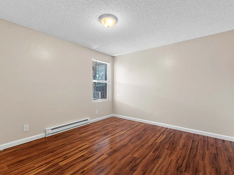 720 Lander Street — Photo 30