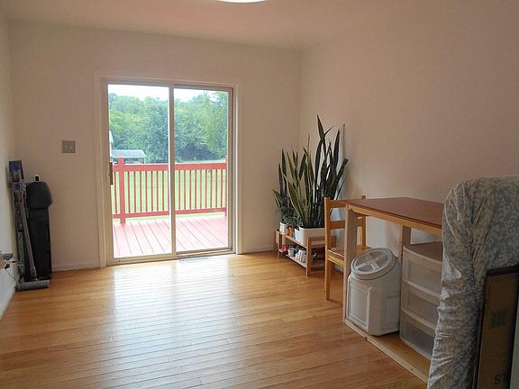 5th image of 106 Crestview Dr