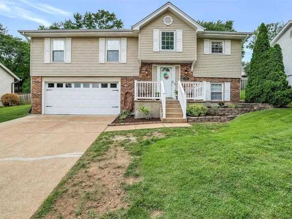 5619 Winter Garden Ct, Saint Louis, MO 63129