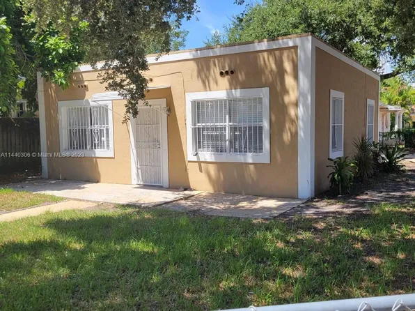8368 NW 14th Ct, Miami, FL 33147