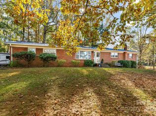 234 Sycamore Dr, Arden, NC 28704