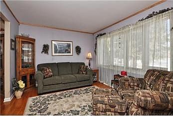 3rd image of 4841 Eastwood Ct