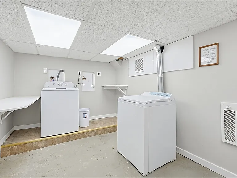 106 Dean Ave #1 — Photo 32